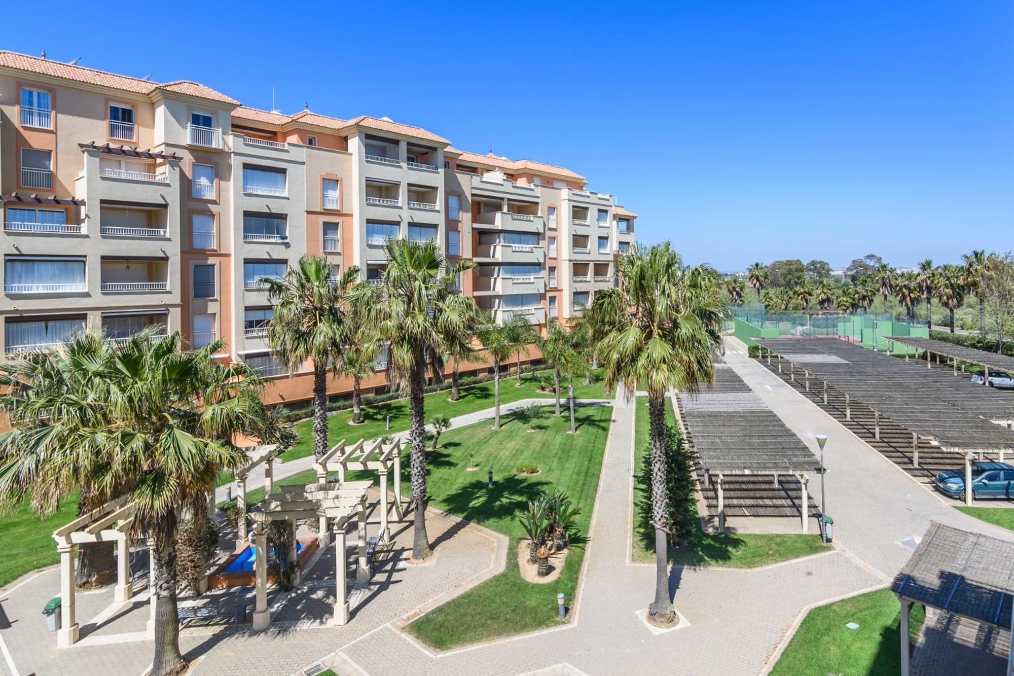 Apartment Arenas By H