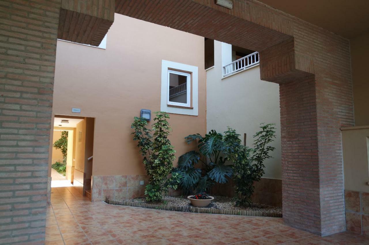 Arenas By H Apartment